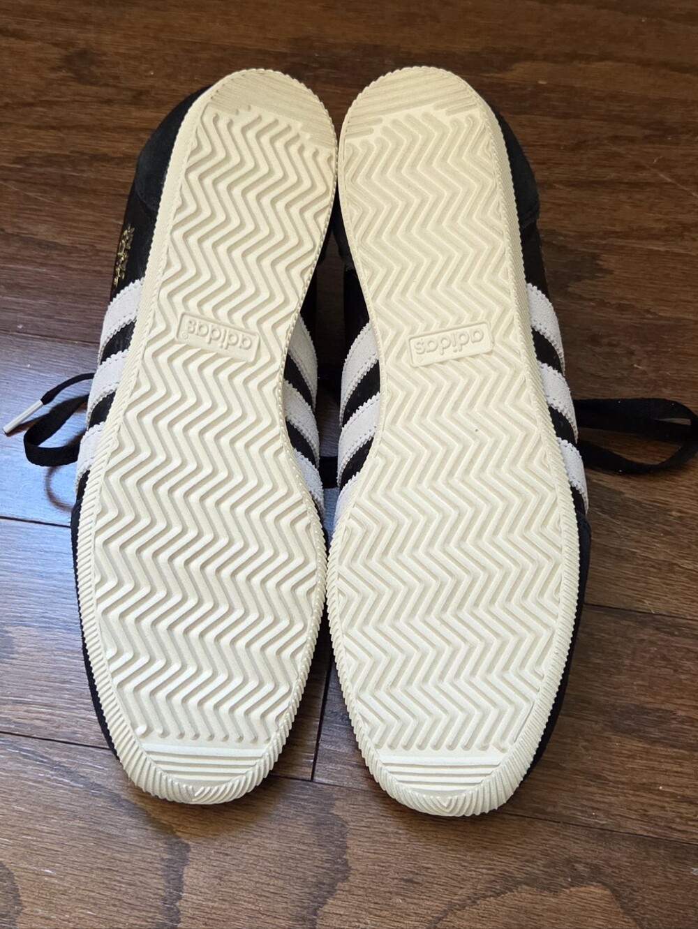 Adidas Black Japan Women's Smeakers Size 8 - Picture 7 of 8